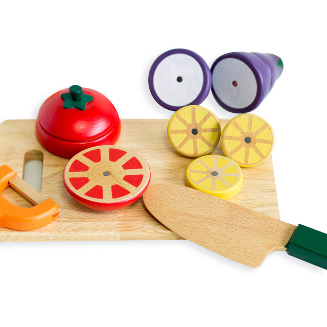 Kids Magnetic Wooden Fruits And Vegetables Cutting Toy 