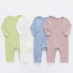 Cotton crawling clothes